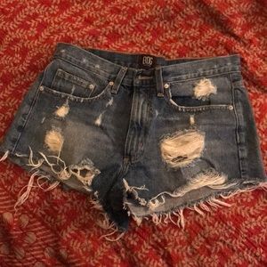 BDG Essential Mid Rise Denim Short